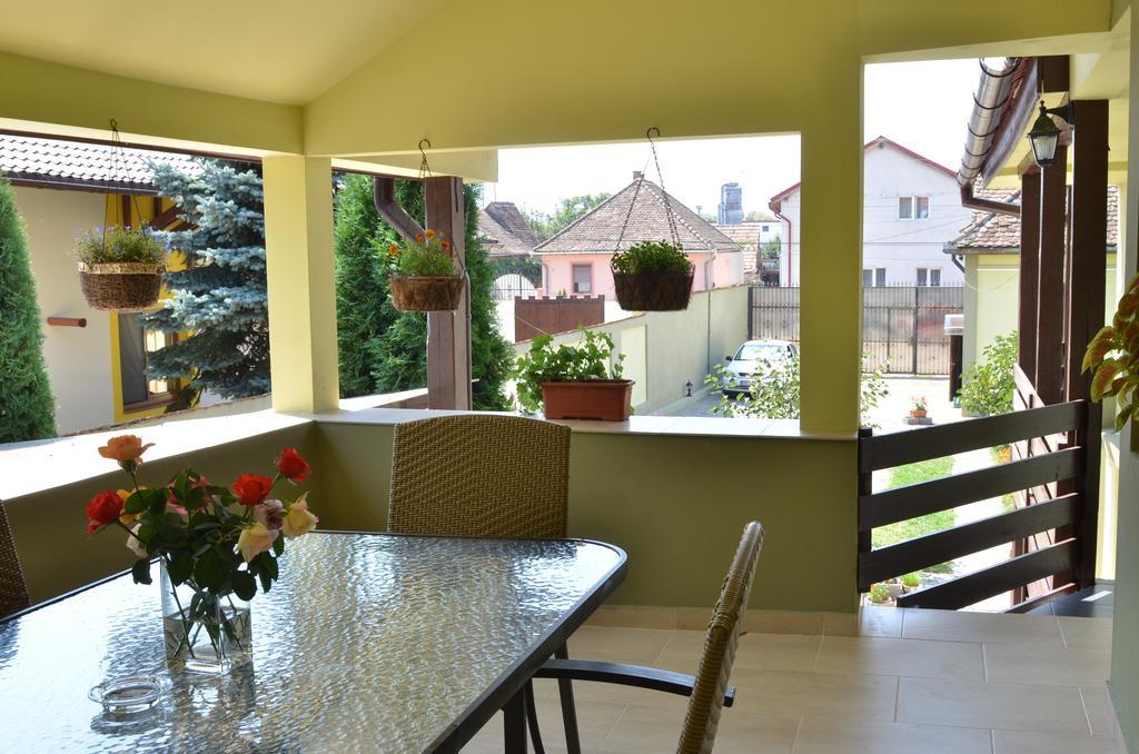 Hotel Vila Bel Ami Şelimbăr Habitación foto