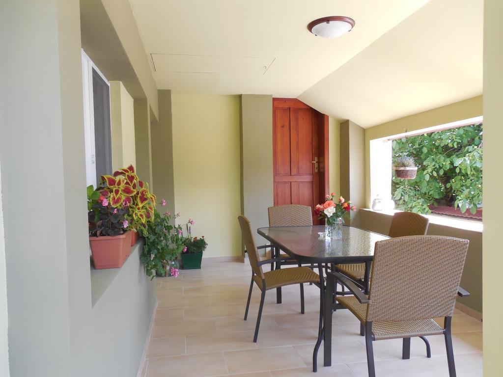 Hotel Vila Bel Ami Şelimbăr Habitación foto
